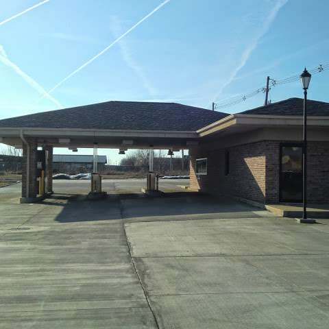 Southtown Drive Up Facility - Peoples National Bank of Kewanee